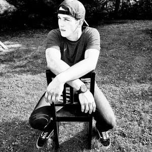 Meet your Posher, Elijah